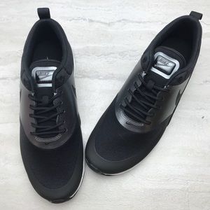 Nike air max Thea knit ?? NWT Nike air max Thea knit ?? NWT